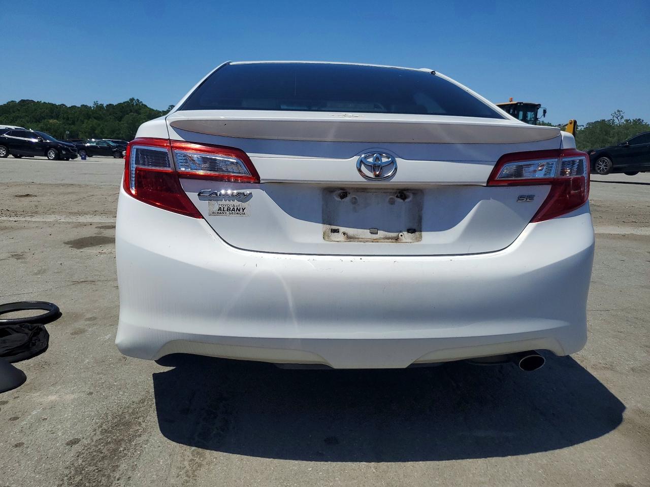 Toyota Camry Se