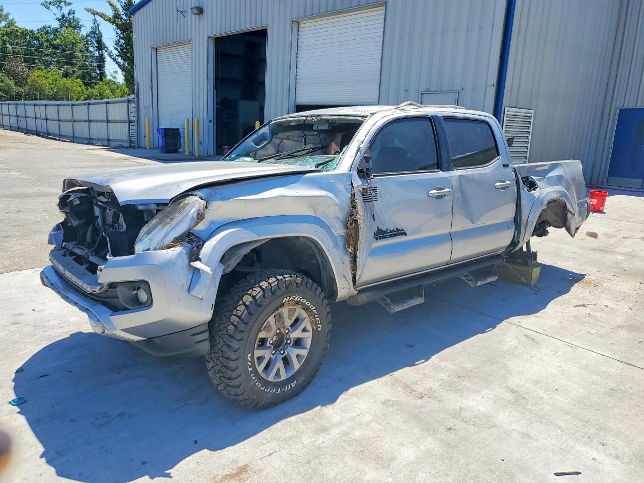 Salvage Toyota Tacoma Image