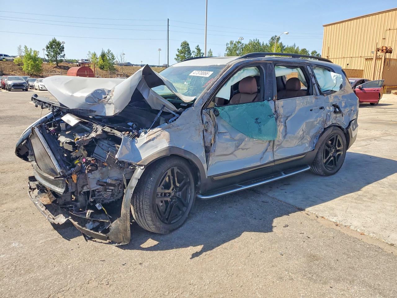 Salvage Kia Telluride Image