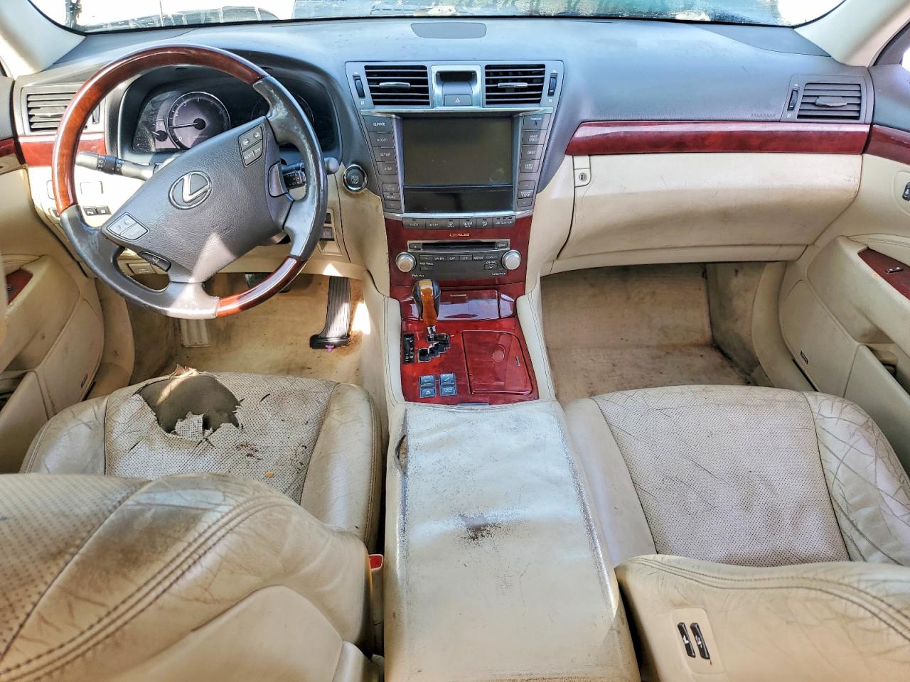 Lexus LS 460