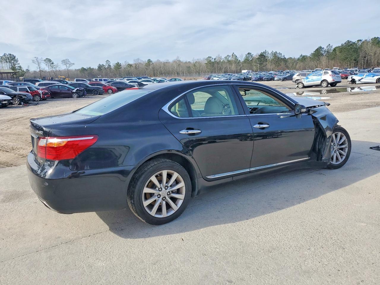 Lexus LS 460