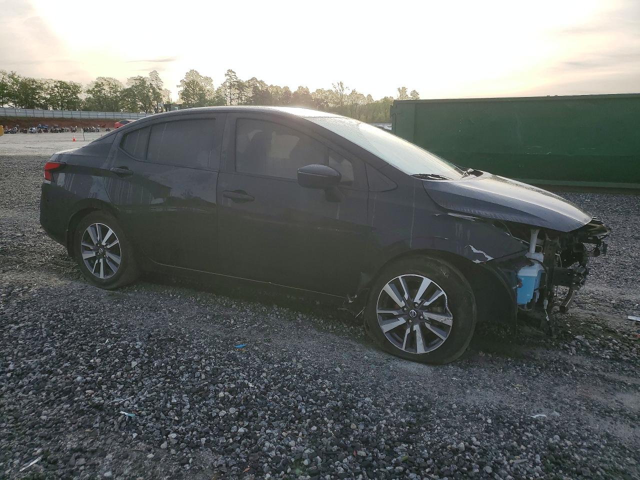Nissan Versa Sv