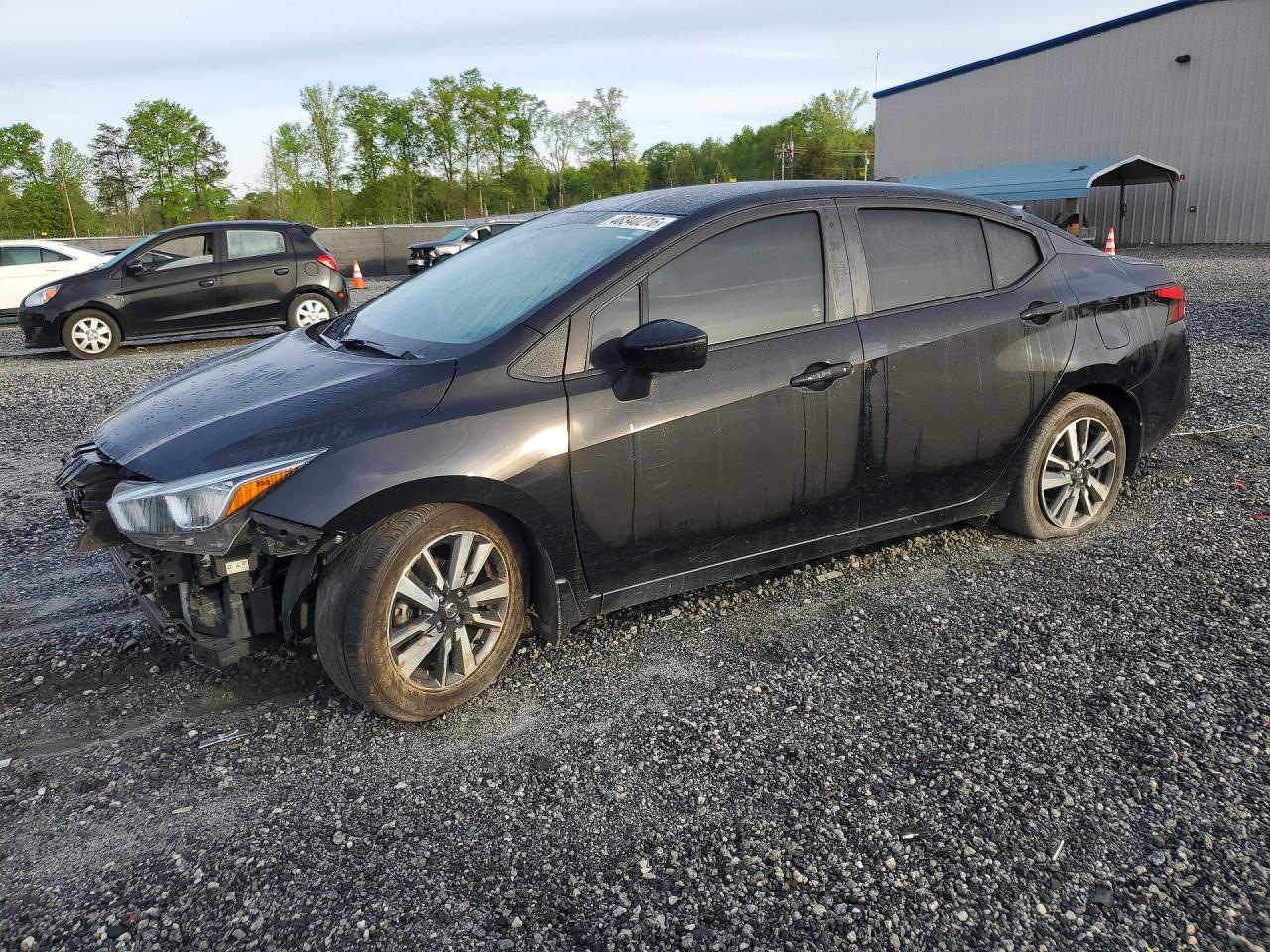 Salvage Nissan Versa Image