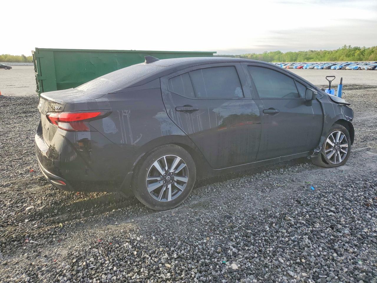 Nissan Versa Sv