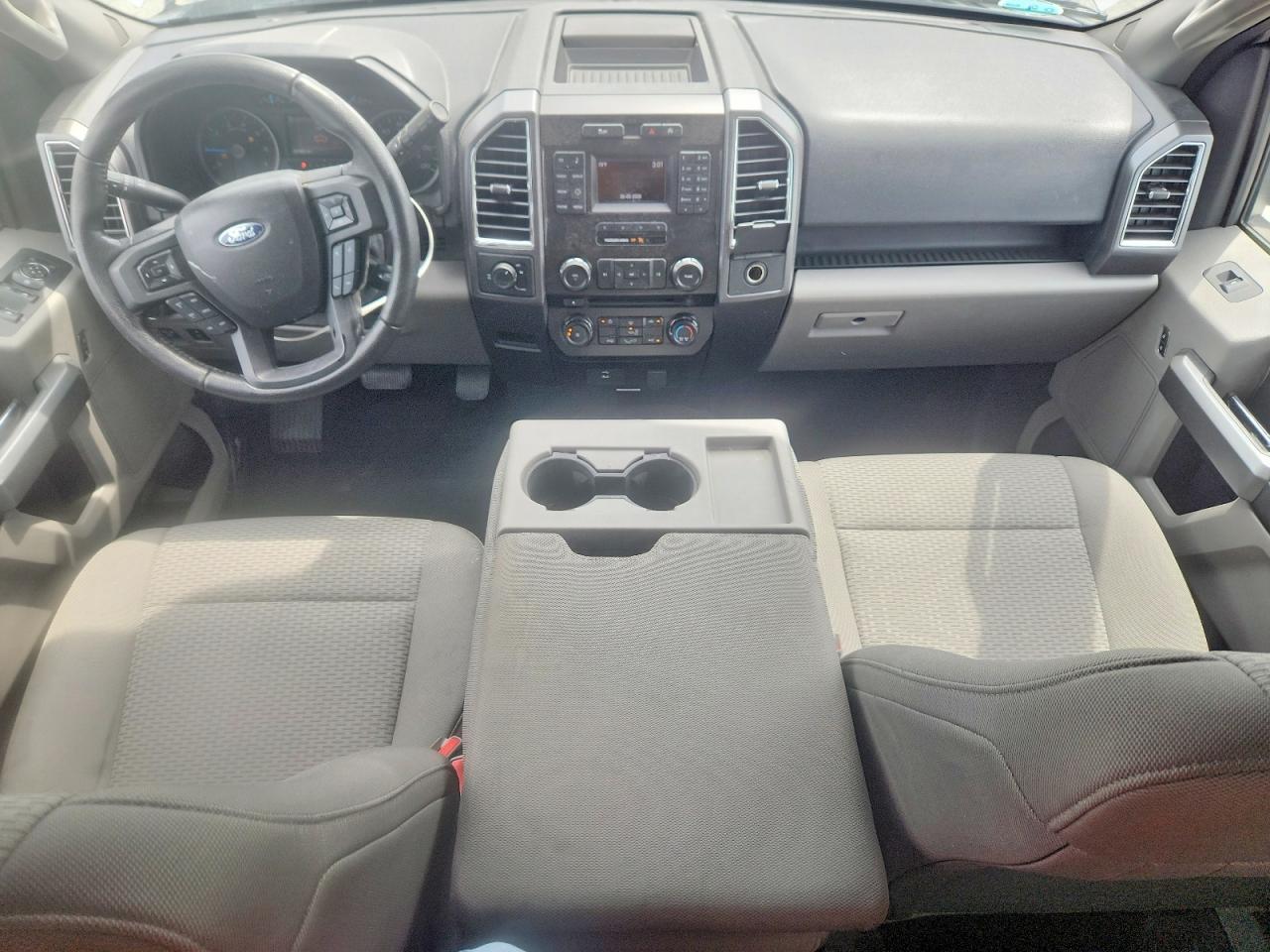 Ford F-150 Super Cab