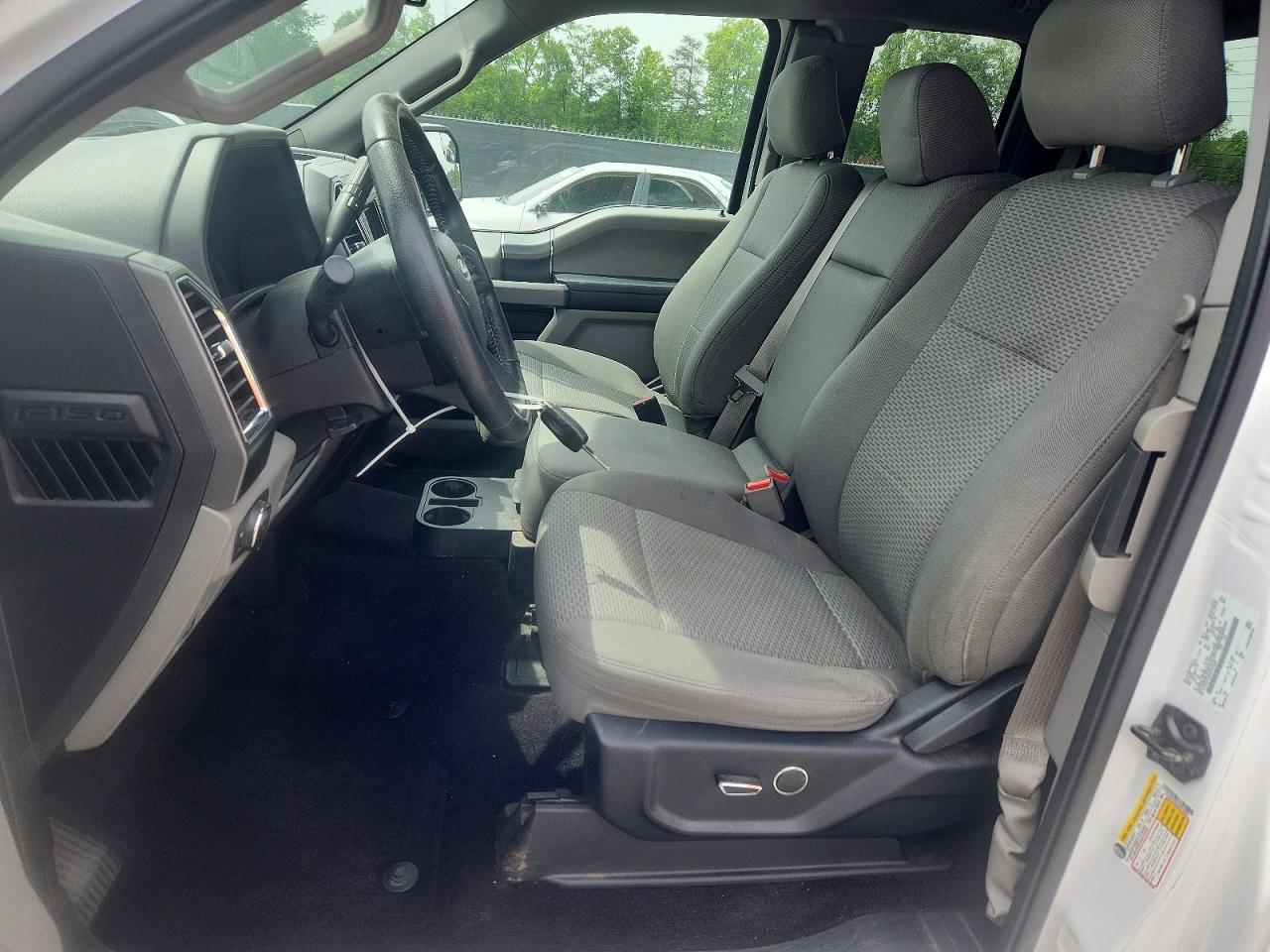 Ford F-150 Super Cab