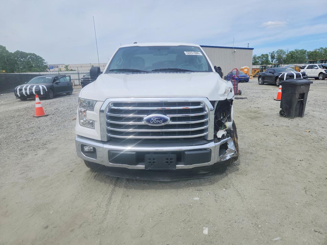 Ford F-150 Super Cab