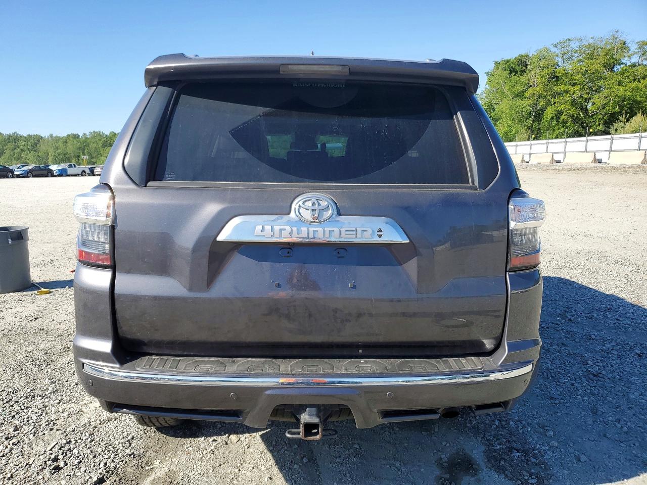 Toyota 4Runner Limited