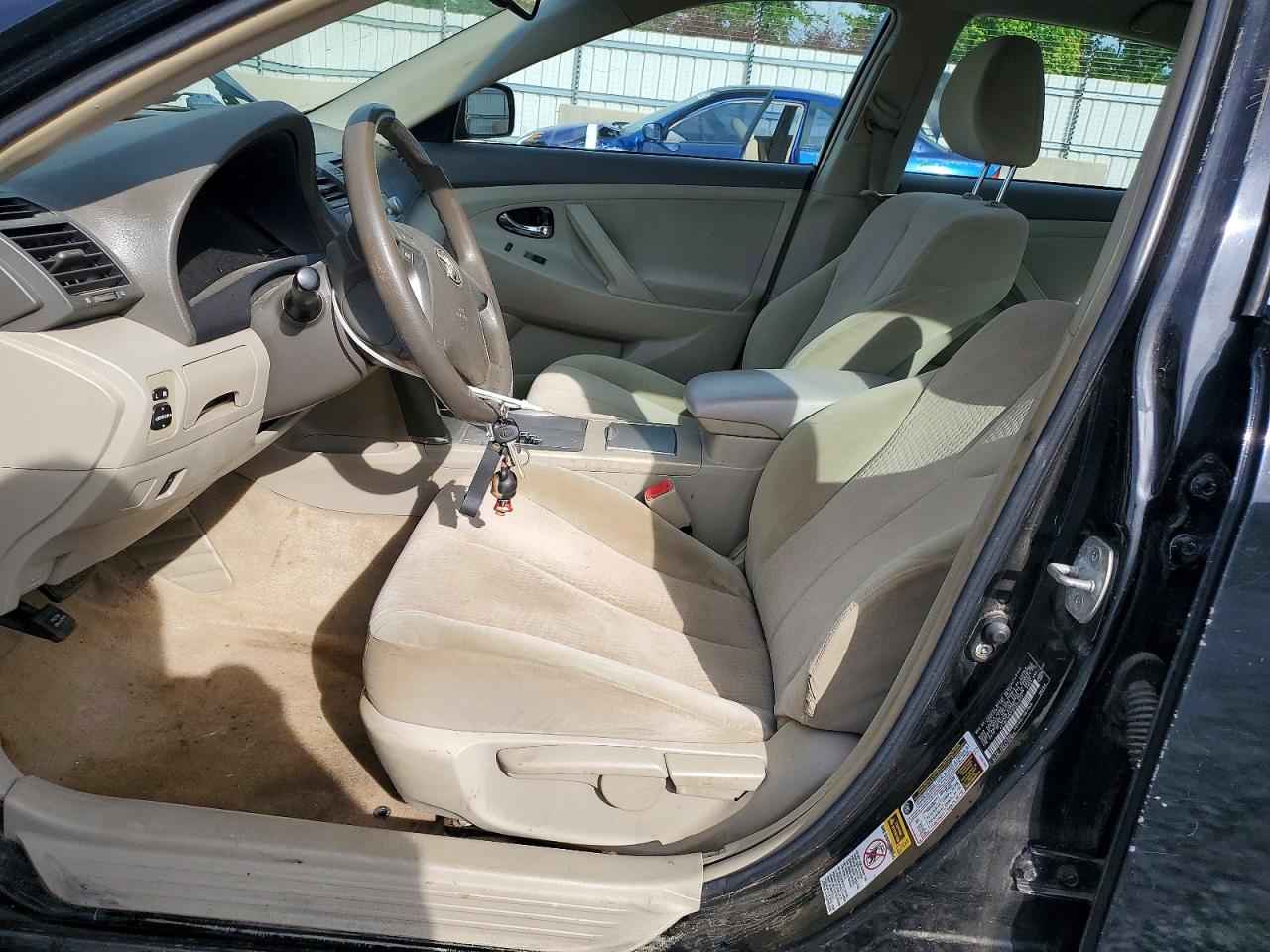 Toyota Camry Base