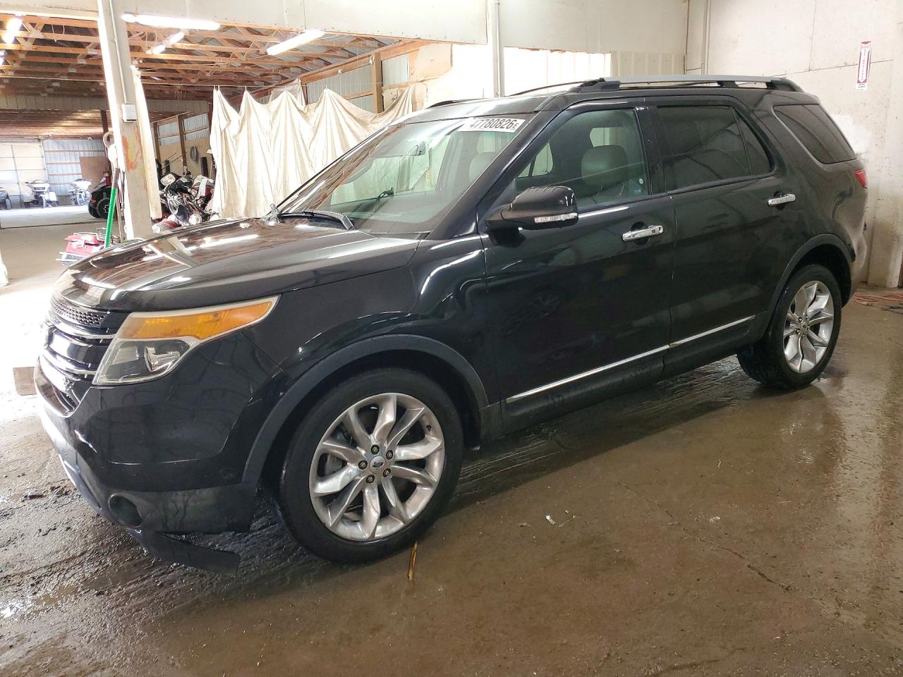 Salvage Ford Explorer Image