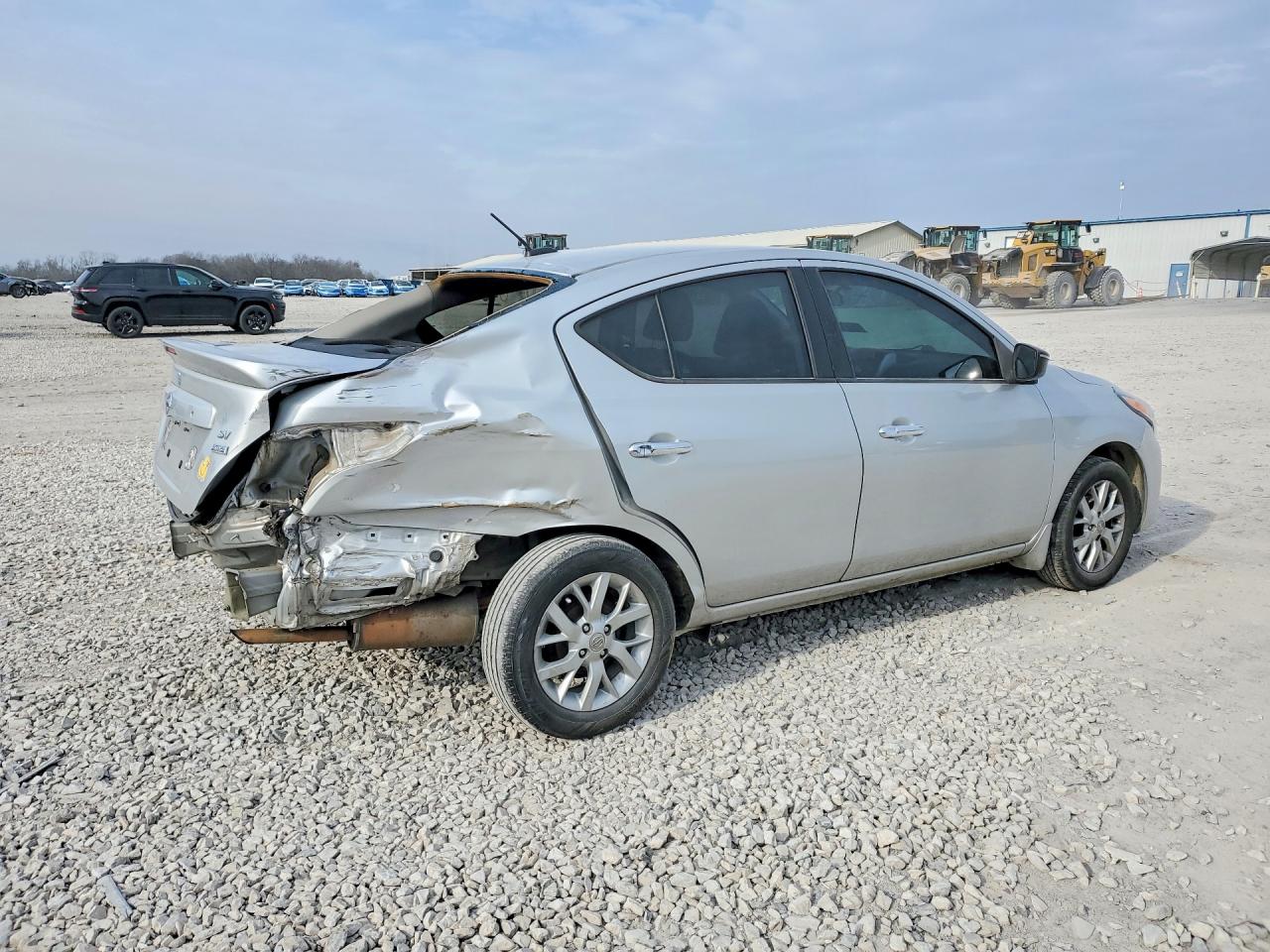 Nissan Versa 1.6 S