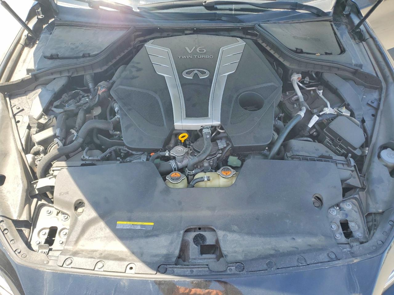 INFINITI Q50 3.0t P 3.0t Premium