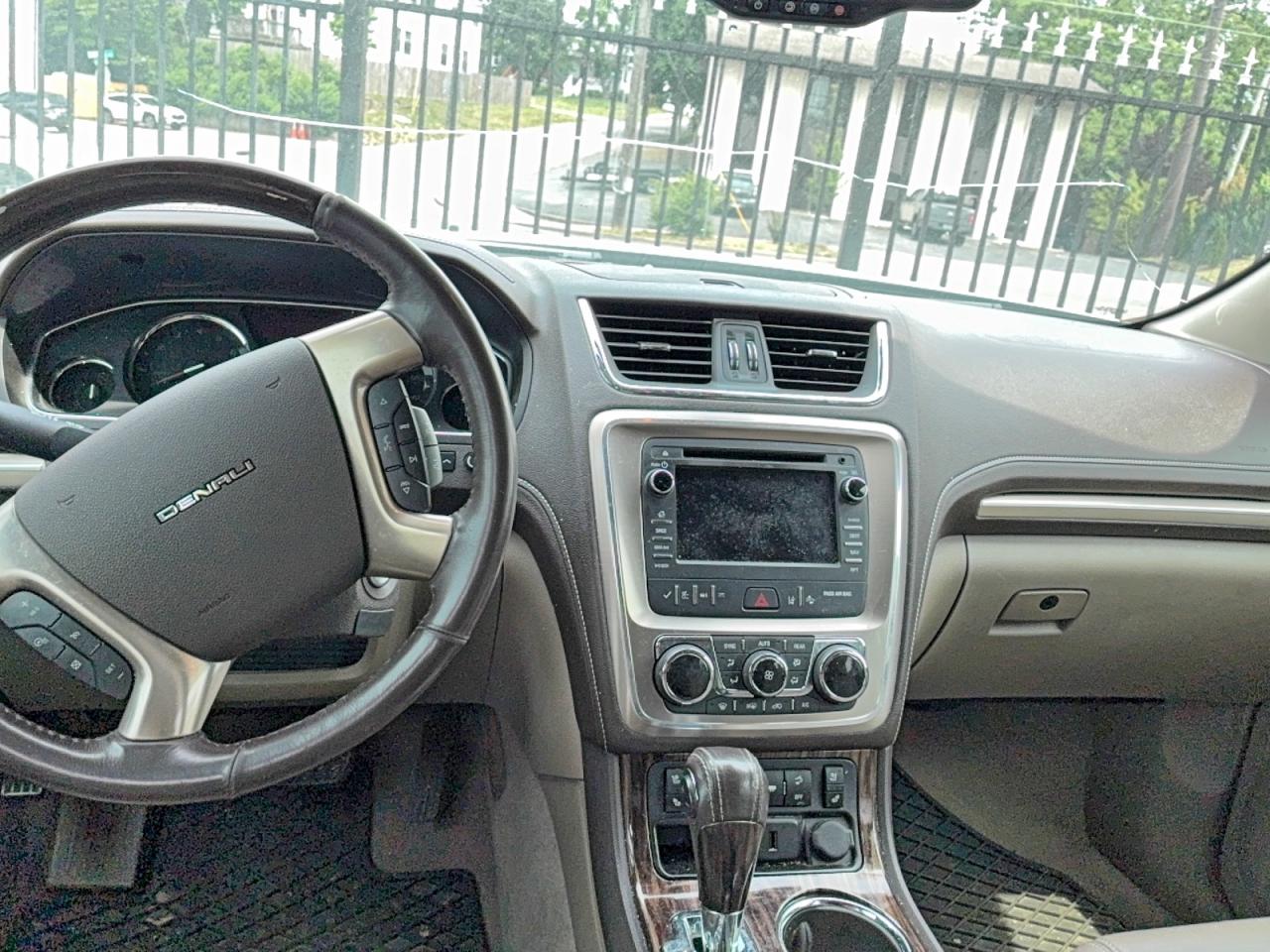 GMC Acadia Denali