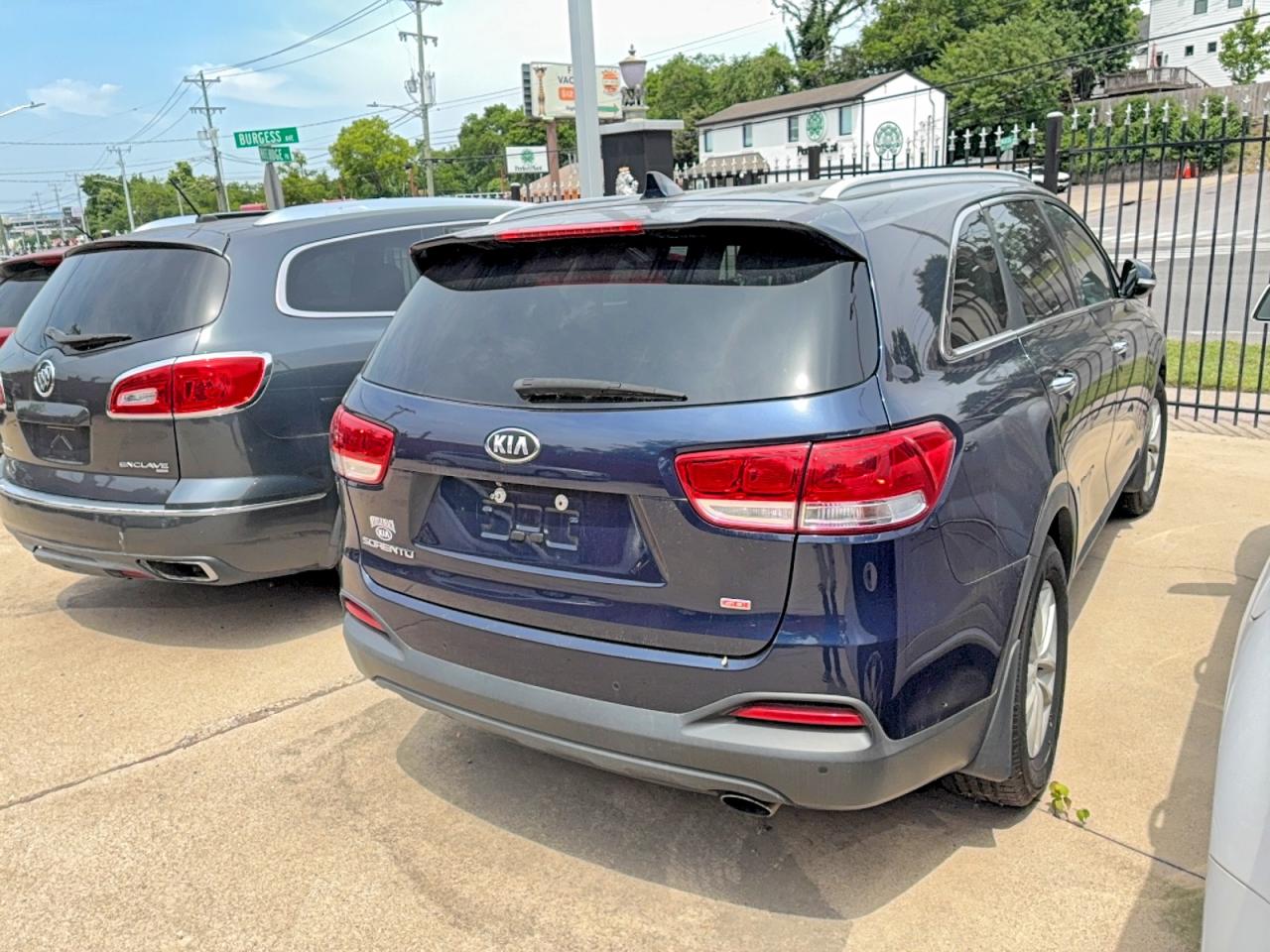 Kia Sorento Lx