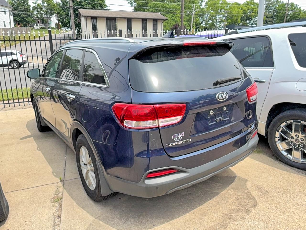 Kia Sorento Lx