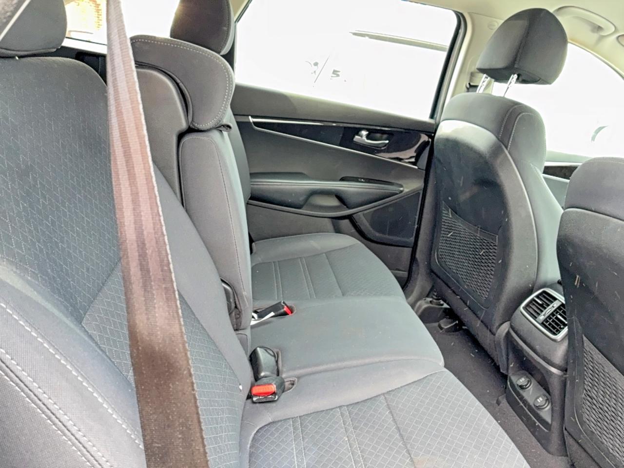 Kia Sorento Lx