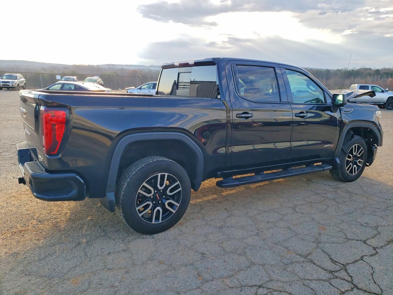 GMC Sierra K1500 At4