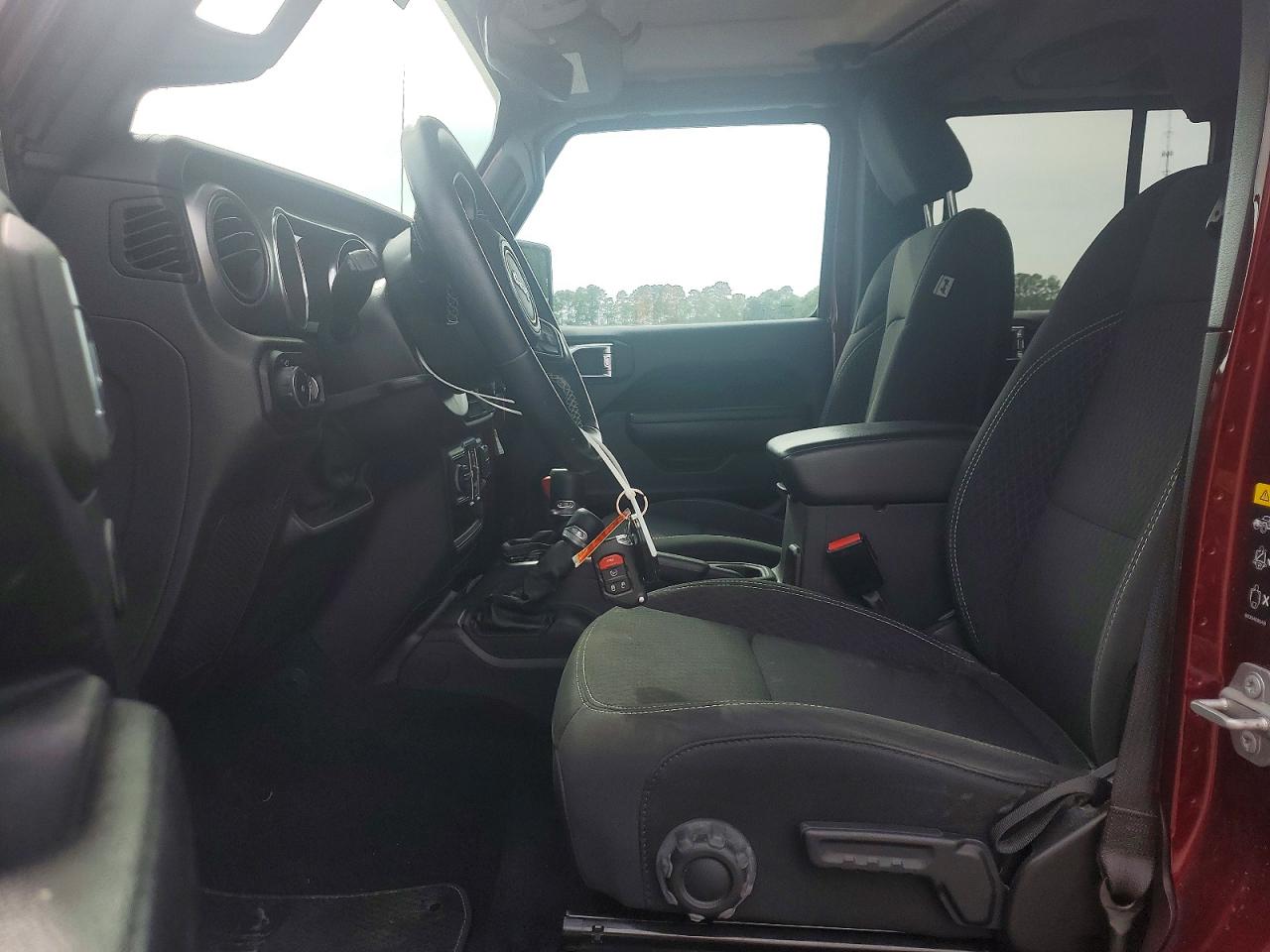 Jeep Wrangler Sport