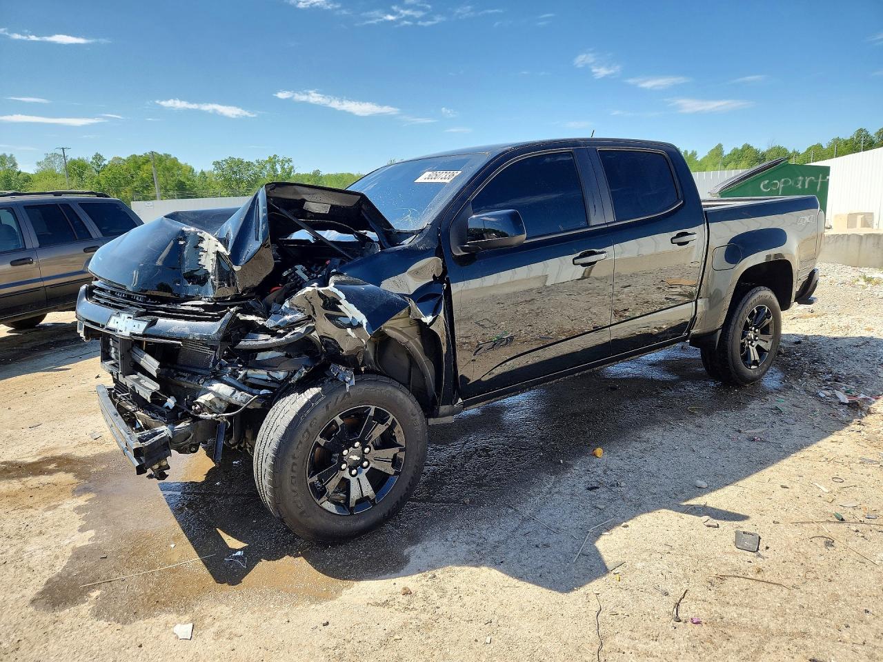 Salvage Chevrolet Colorado Image