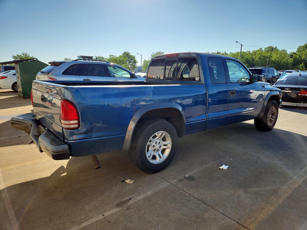 Dodge Dakota Base
