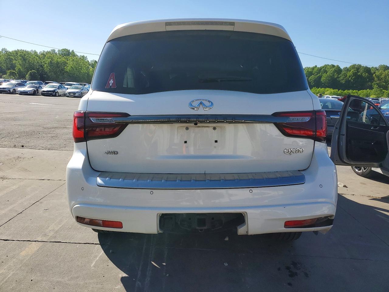INFINITI Qx Premium Select