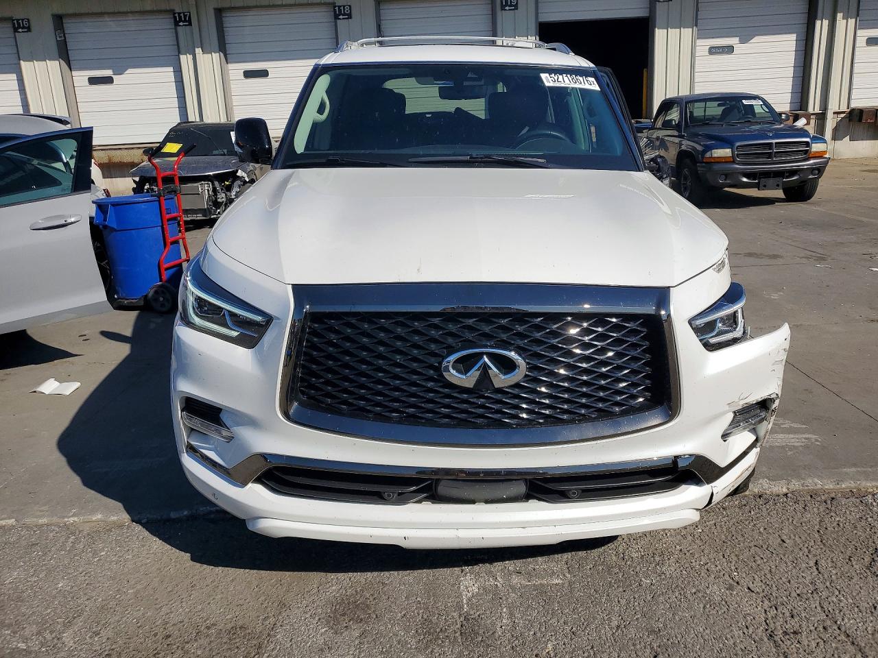 INFINITI Qx Premium Select