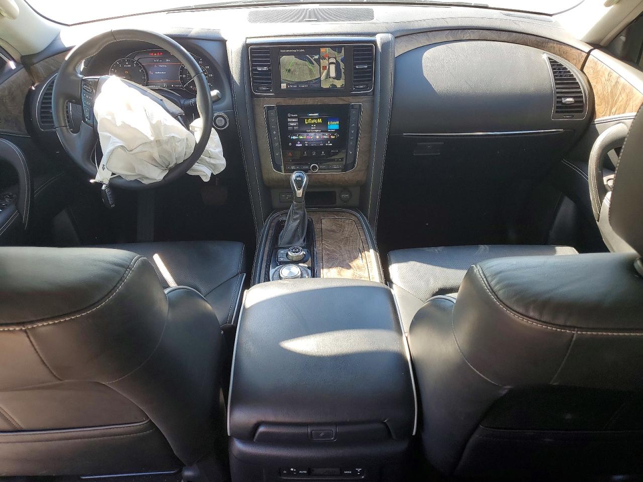 INFINITI Qx Premium Select