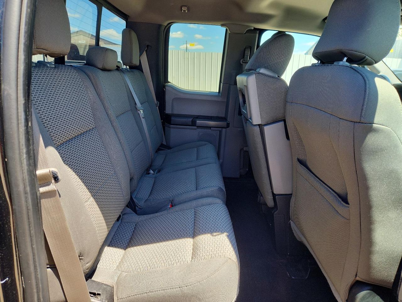Ford F-150 Super Cab