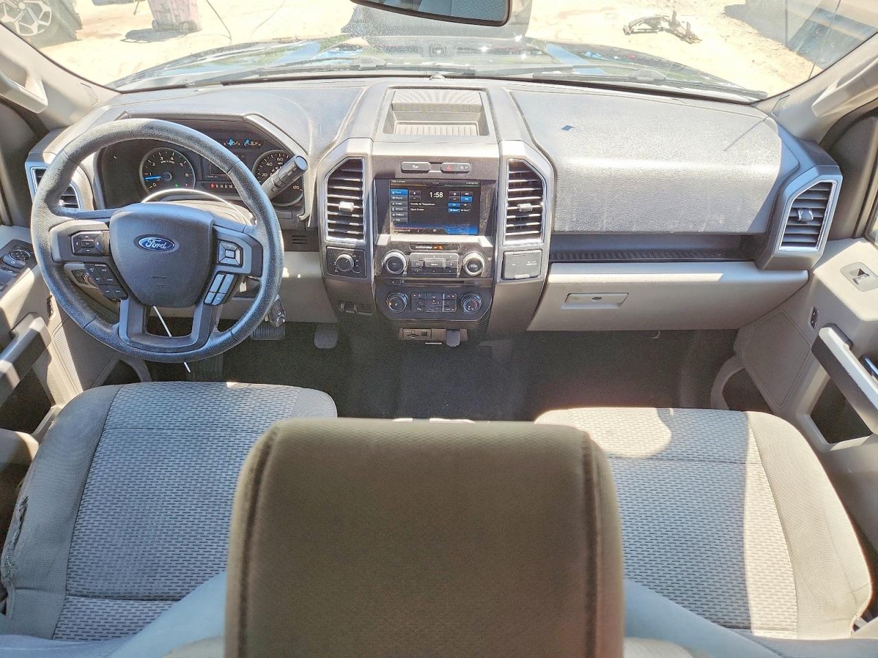 Ford F-150 Super Cab