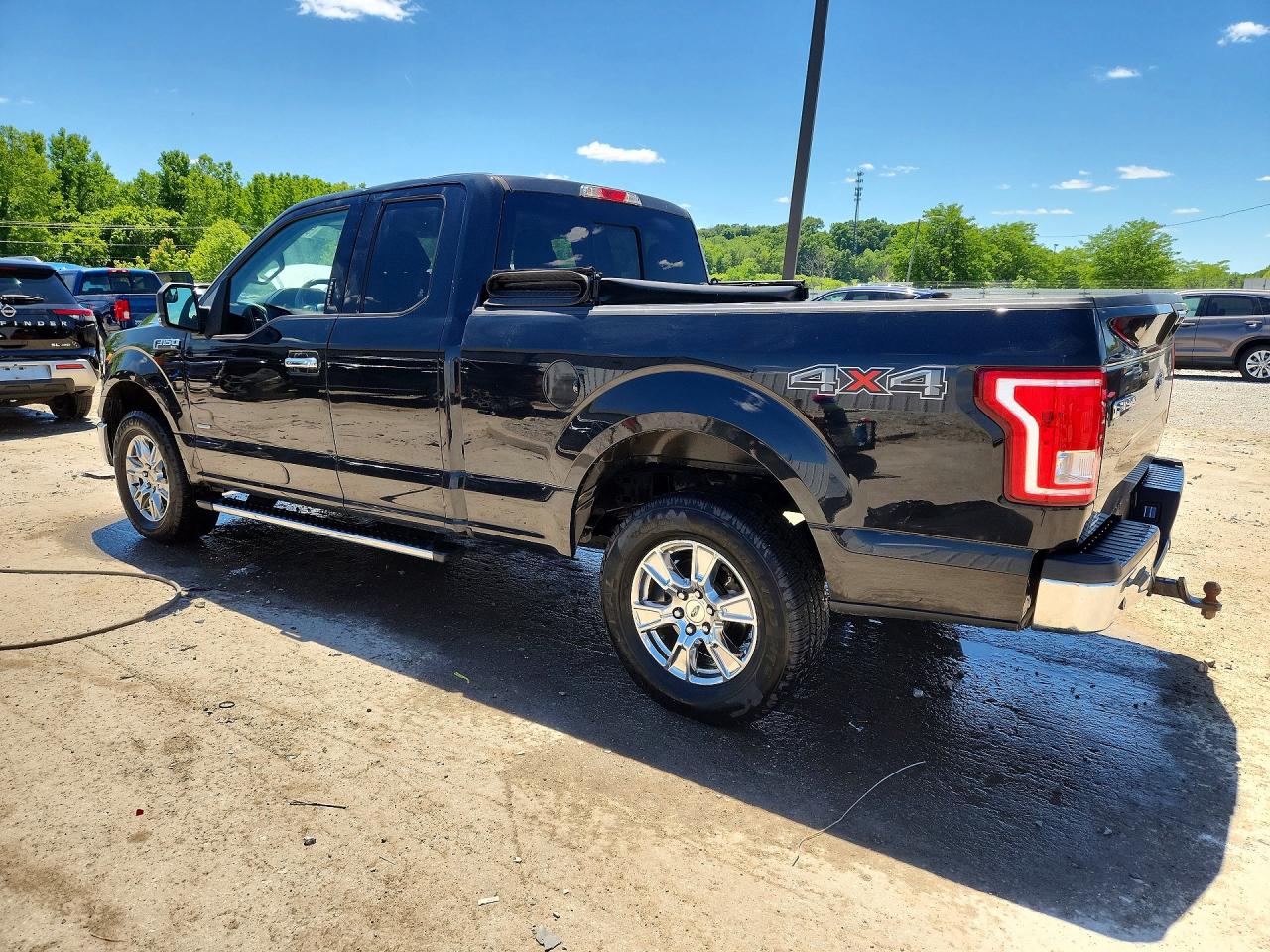Ford F-150 Super Cab