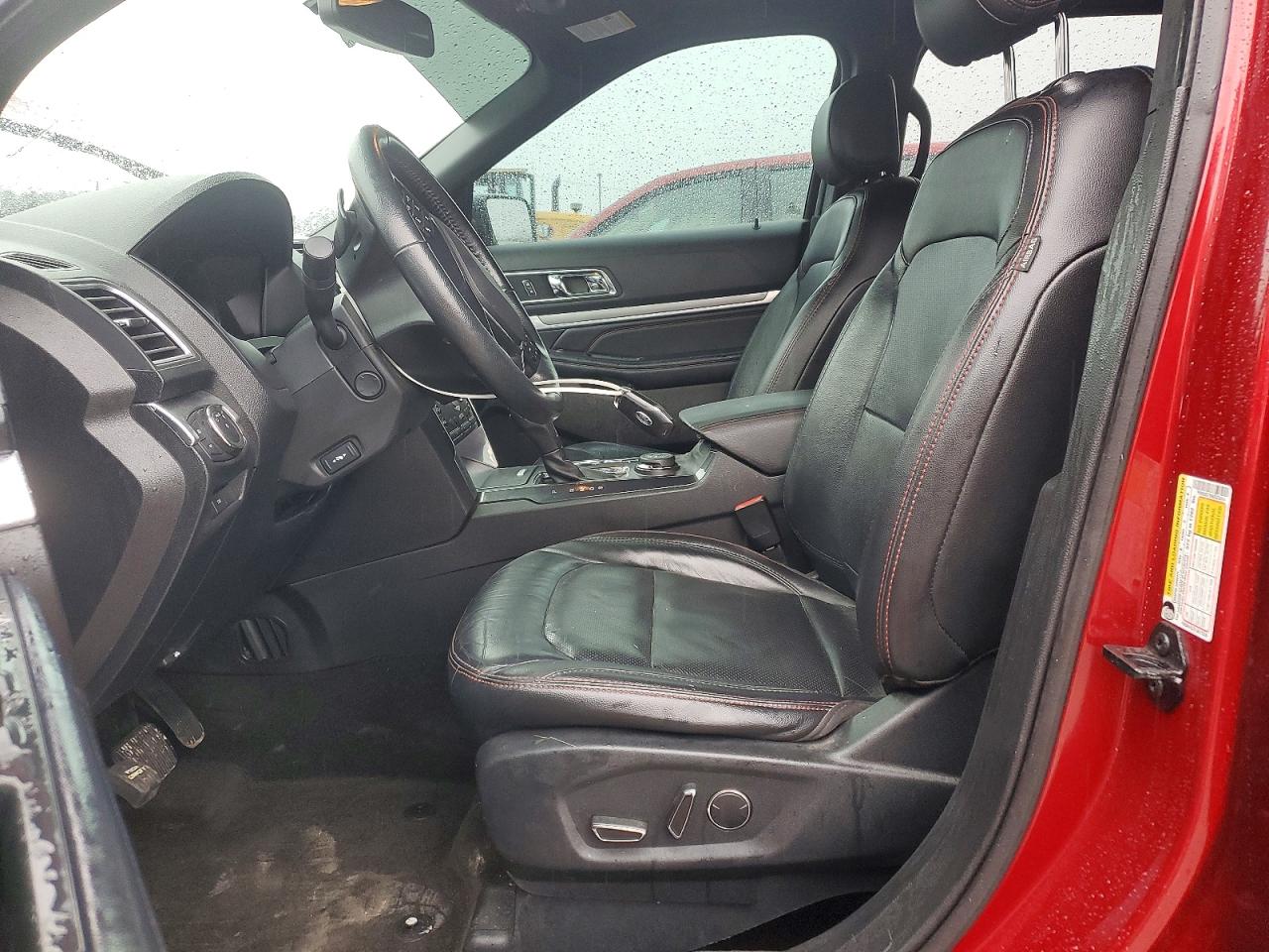 Ford Explorer Sport