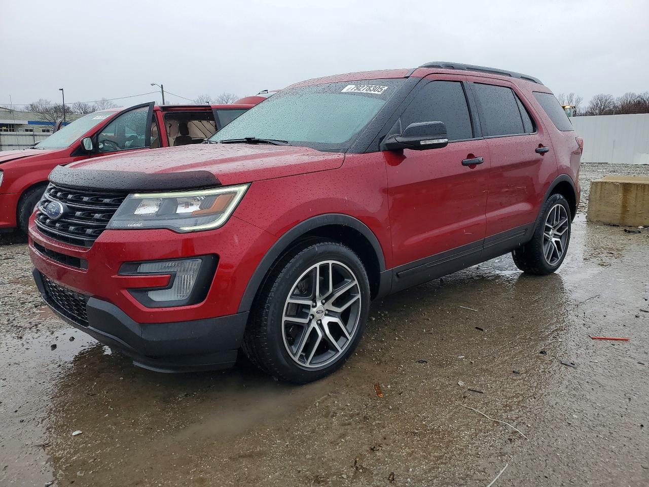 Salvage Ford Explorer Image