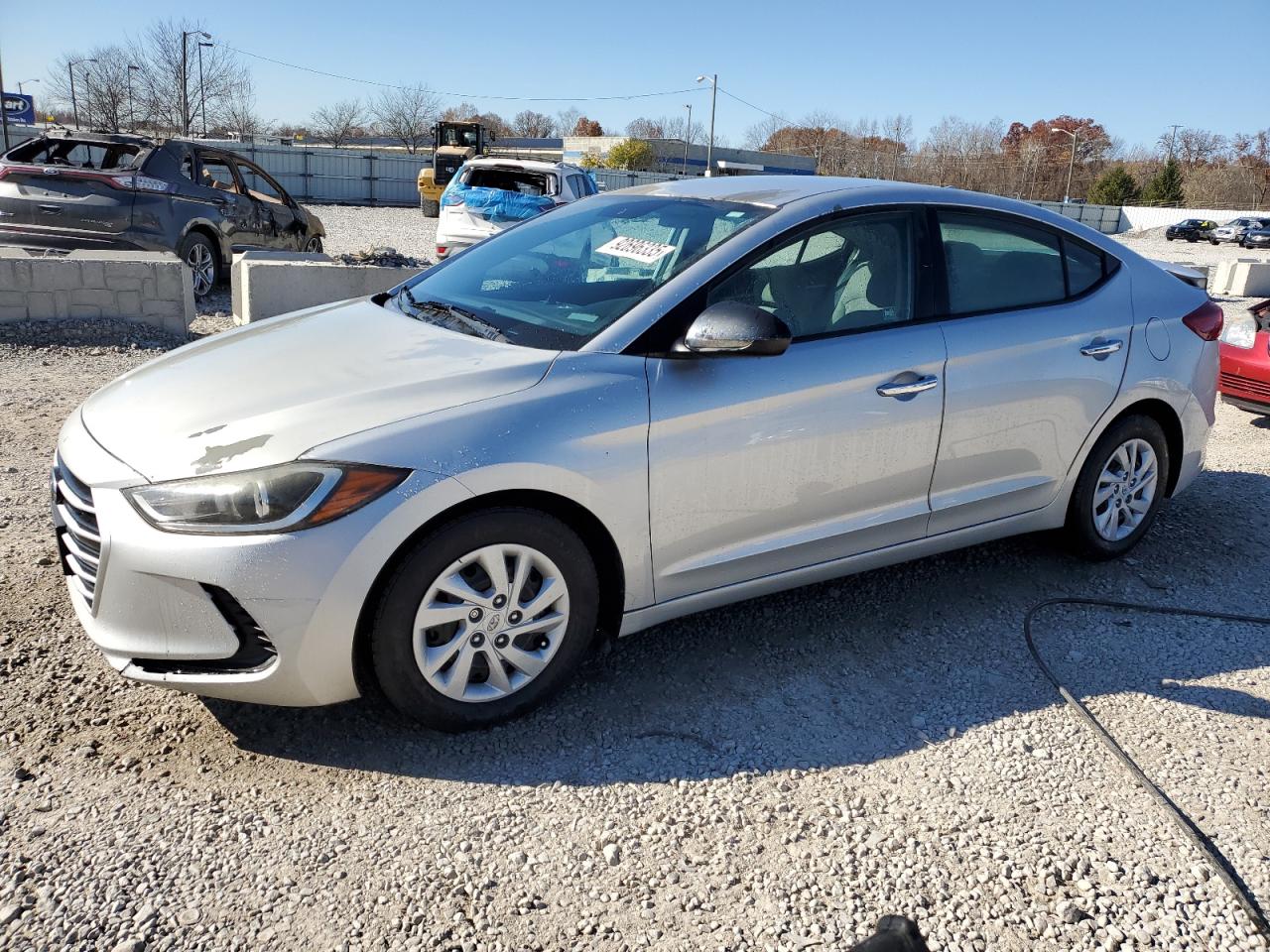Salvage Hyundai ELANTRA Image