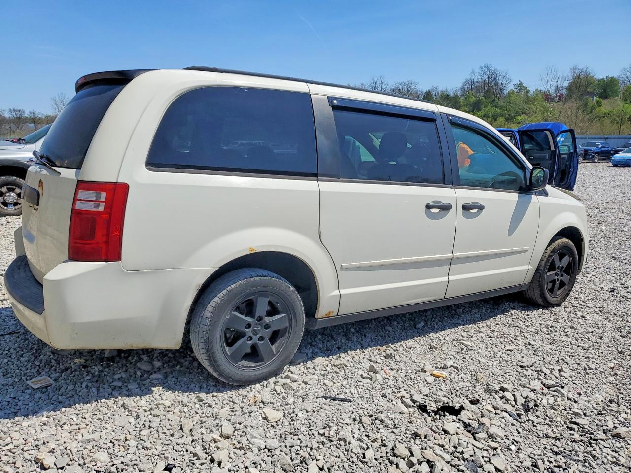 Dodge Caravan Se