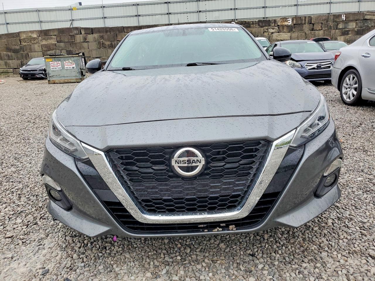 Nissan Altima Sr