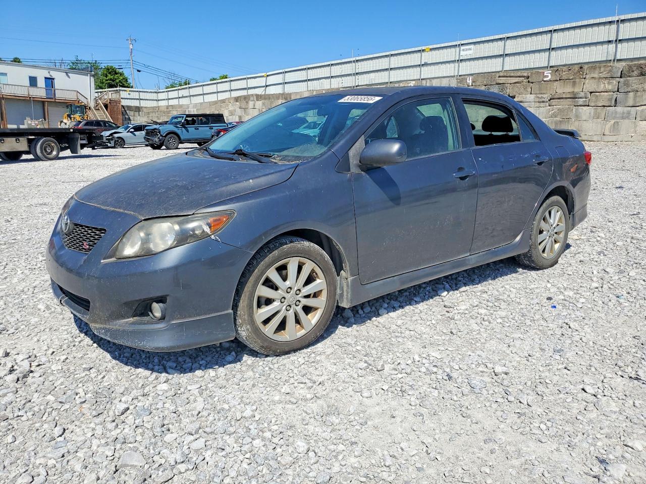 Salvage Toyota Corolla Image