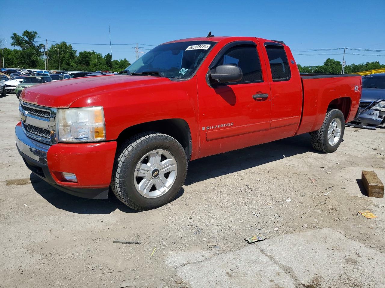 Salvage Chevrolet Silverado Image