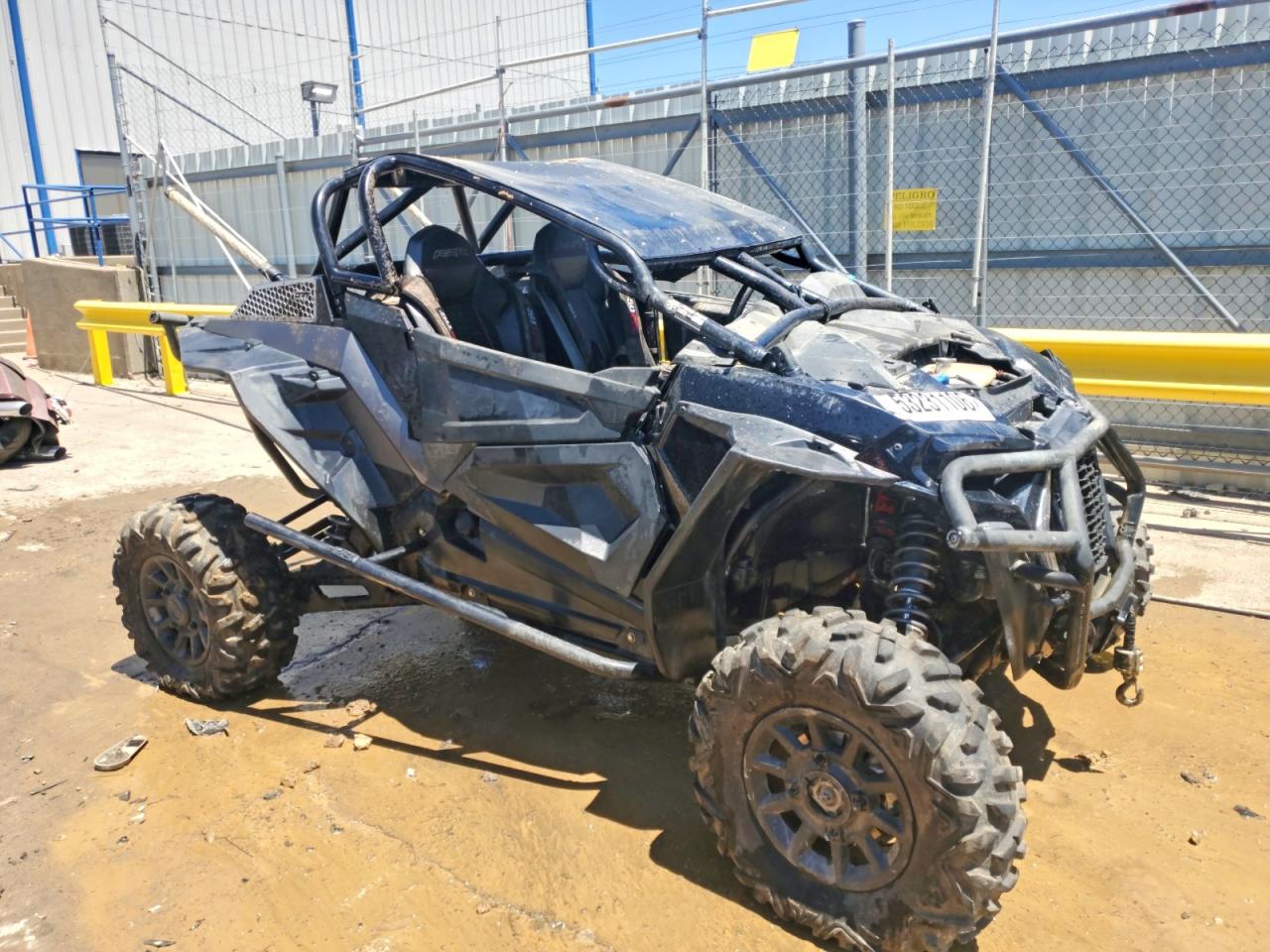 Salvage Polaris RZR Image