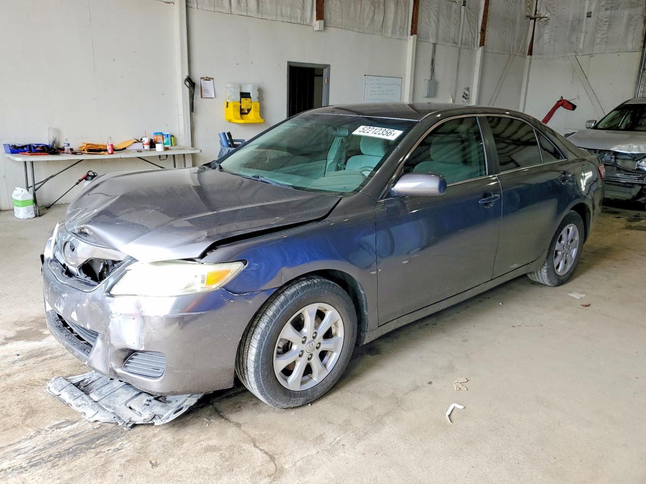Salvage Toyota Camry Image