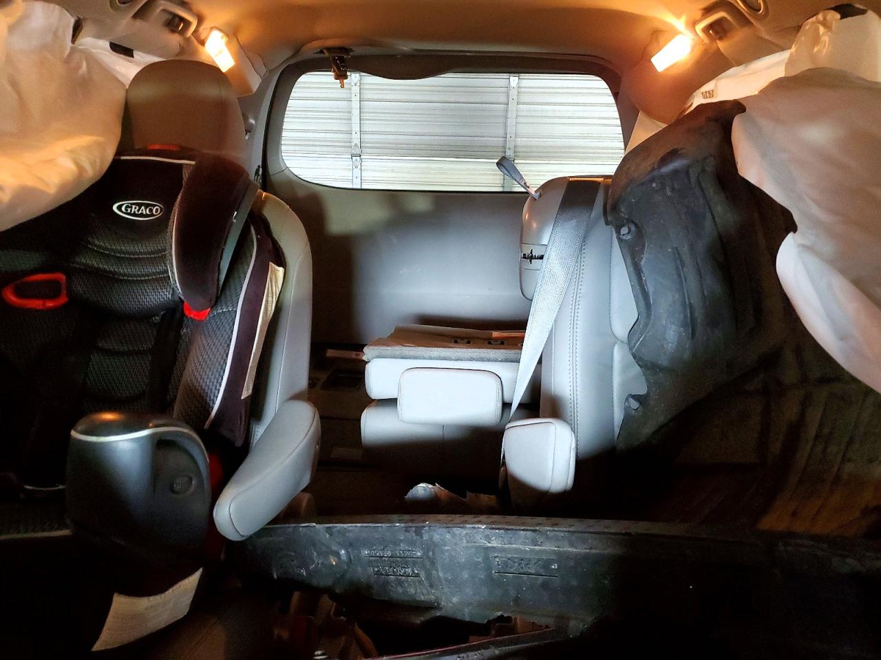 Toyota Sienna Xle 8-passenger