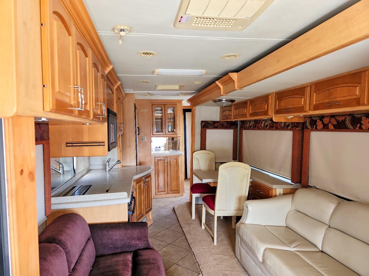 Four Winns Motorhome