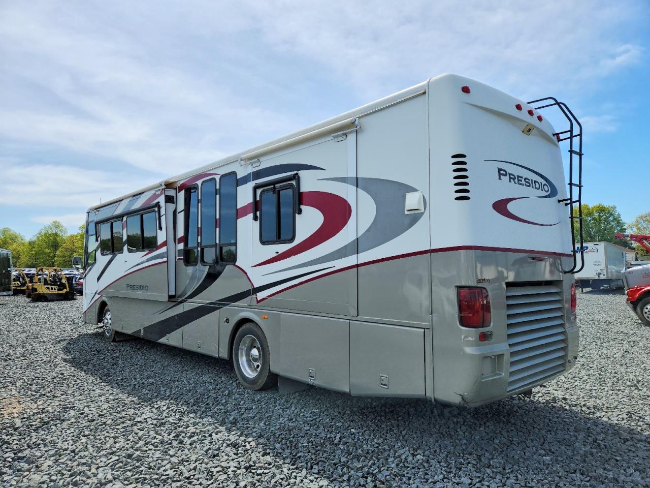 Four Winns Motorhome
