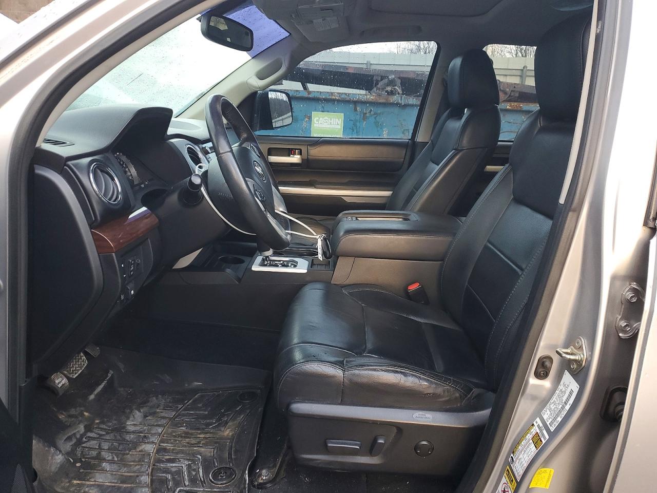 Toyota Tundra Crewmax Limited