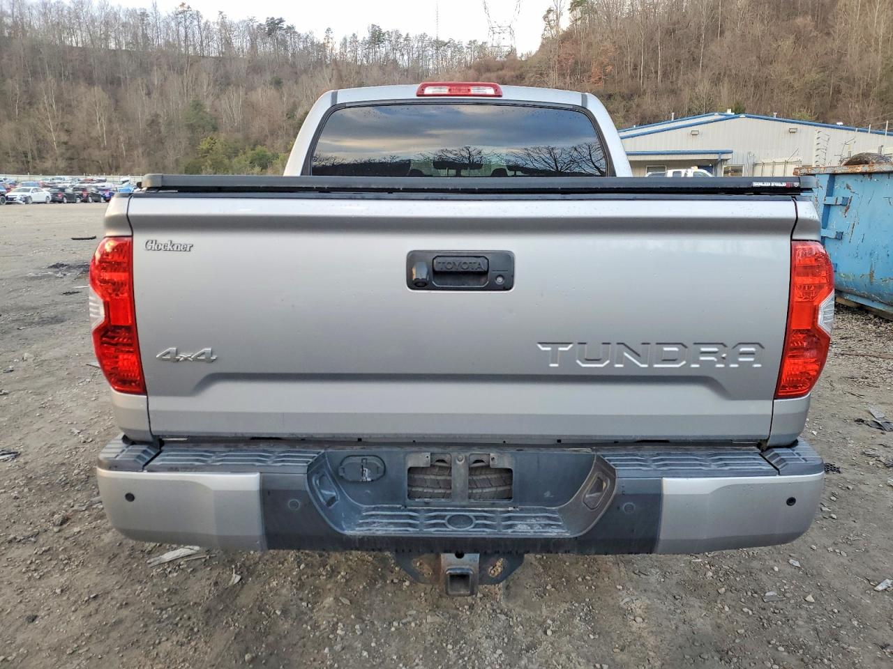 Toyota Tundra Crewmax Limited