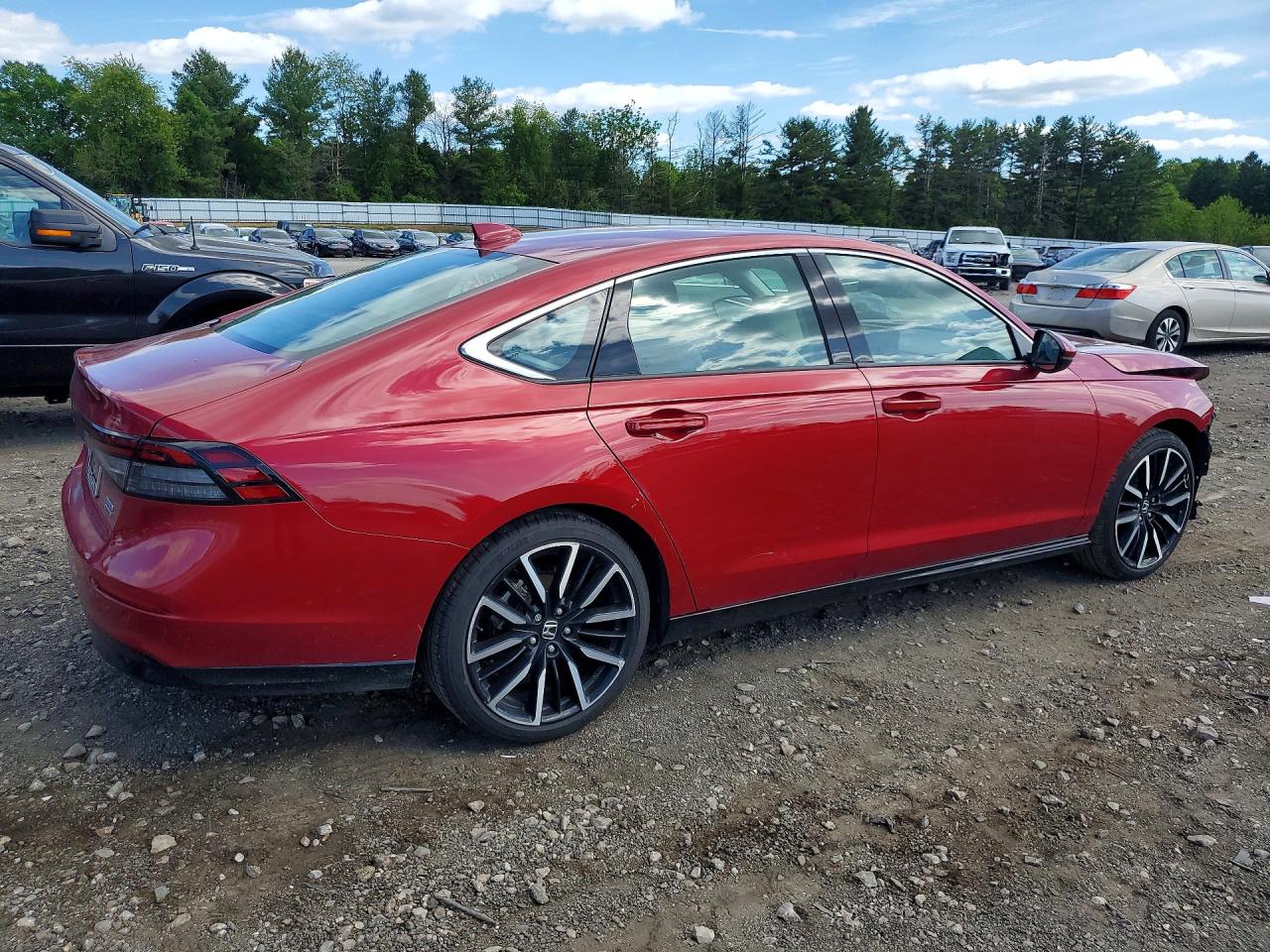 Honda Accord Touring Hybrid