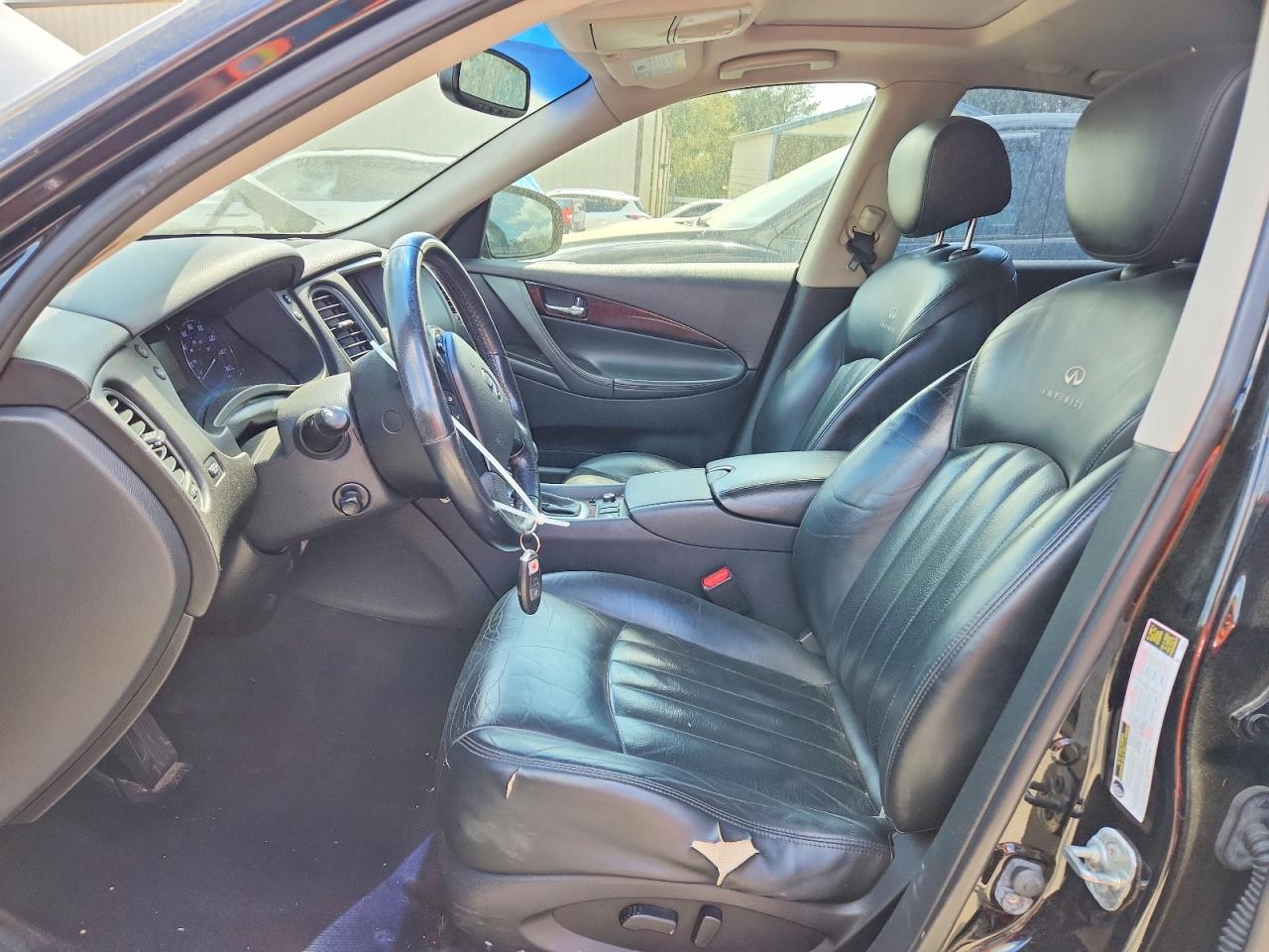 INFINITI Ex Base