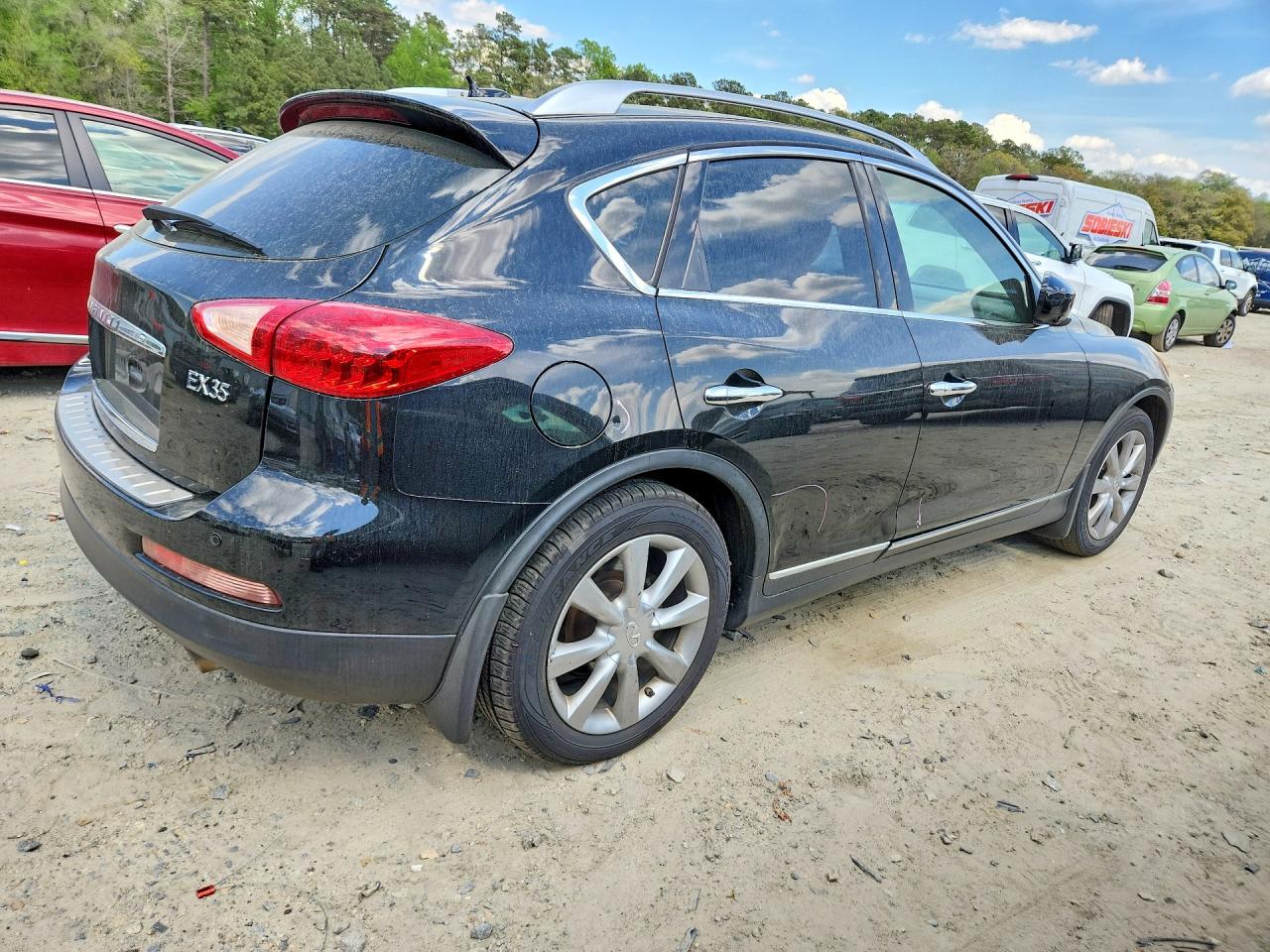 INFINITI Ex Base