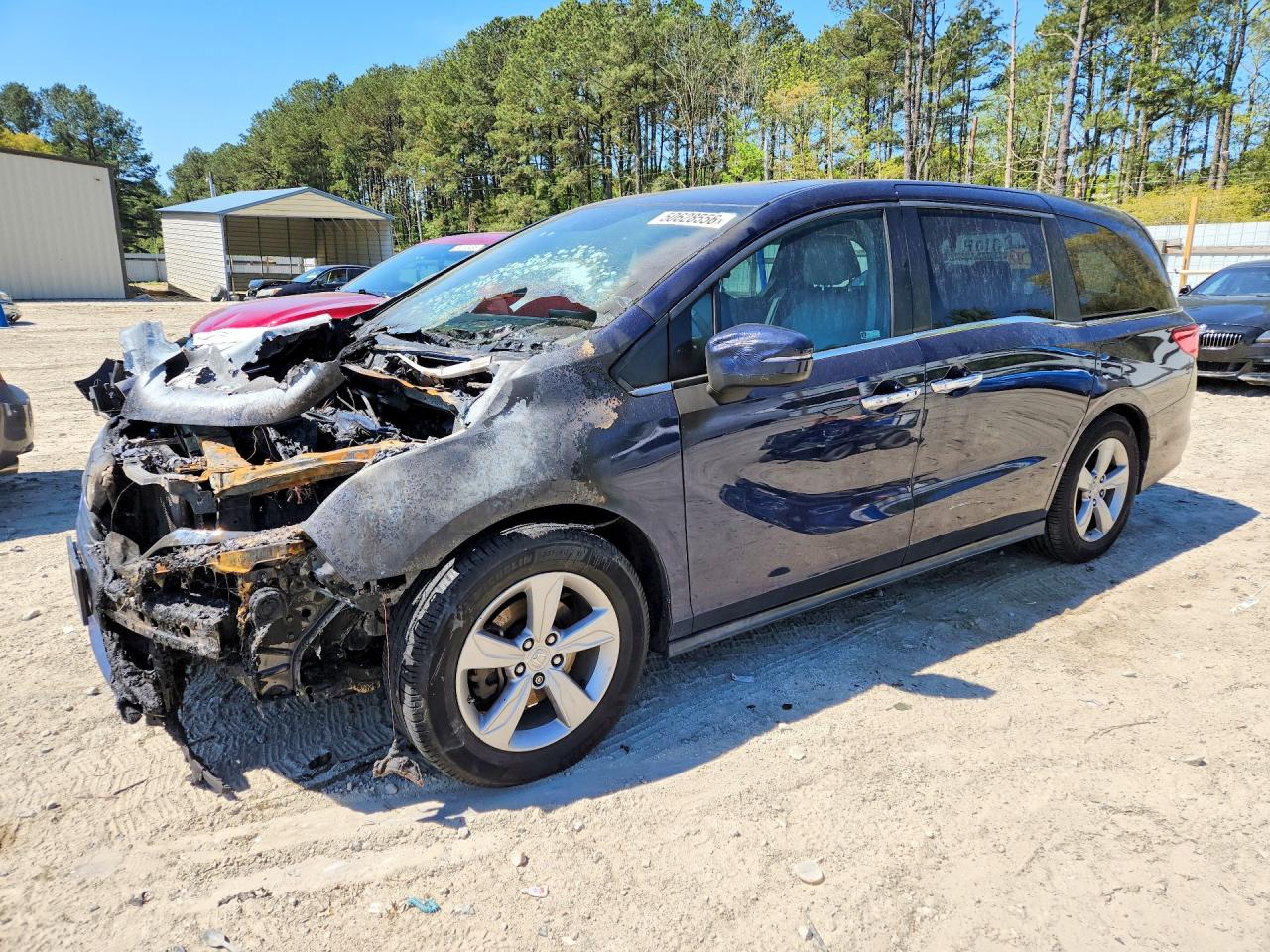 Salvage Honda Odyssey Image