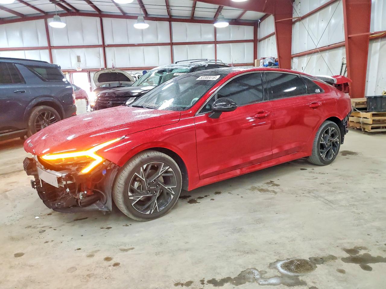 Salvage Kia K5 Image