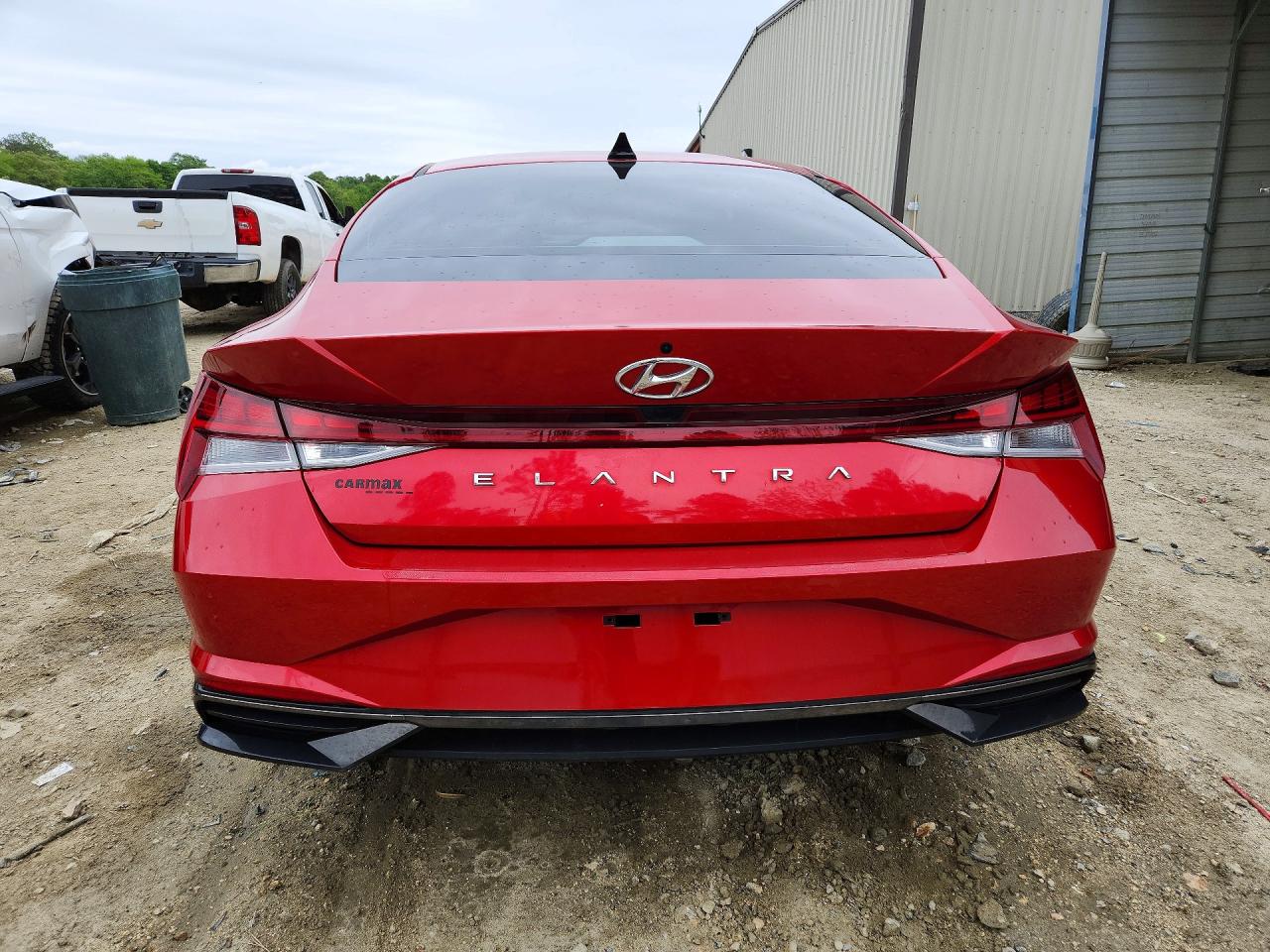 Hyundai ELANTRA Sel